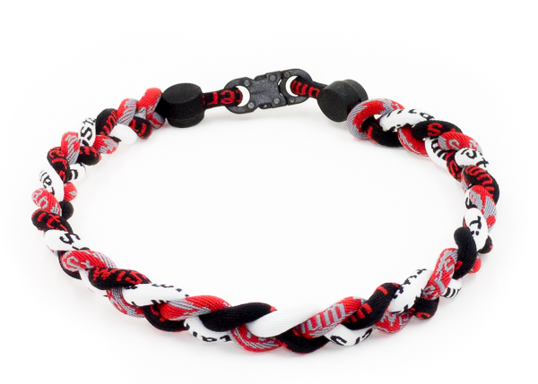 Buy Red & Black Necklaces & Pendants for Women by IMLI STREET Online |  Ajio.com